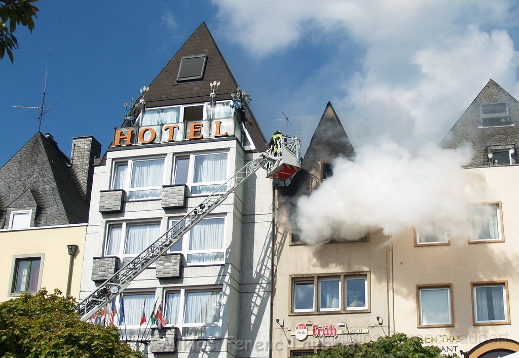 Feuer Kölner Altstadt Am Bollwerk P006.JPG